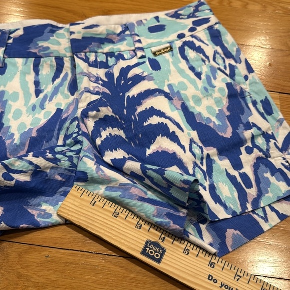 Lilly Pulitzer the callan short  5’ inseam size 2. - Picture 9 of 10